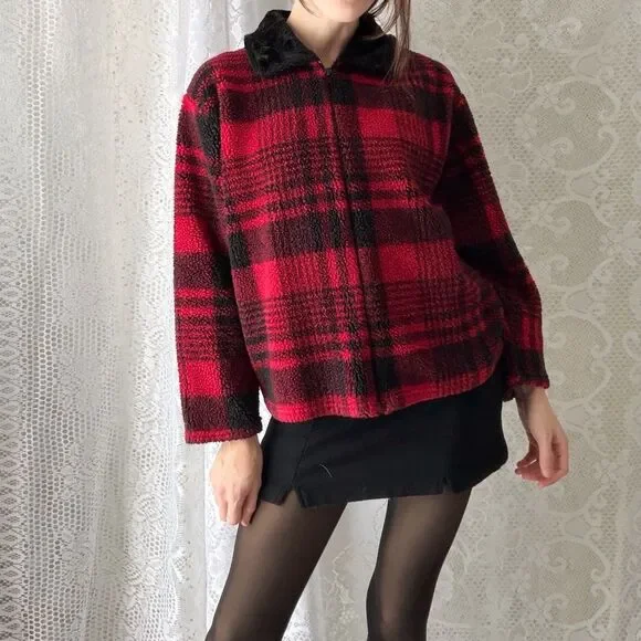 Vintage Plaid Fleece Jacket Red Black Faux Fur Collar Zip Front Size S - Picture 4 of 10